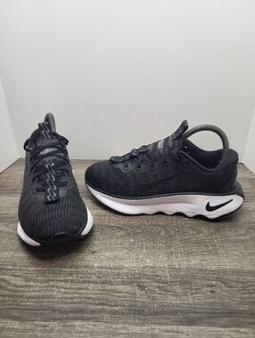 Nike Motiva Black Anthracite White Running Shoes DV1238-001 Women's Sz 7